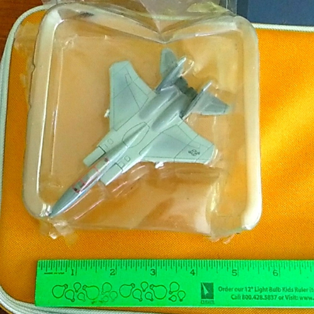Maistro F-15 Diecast Fighter Jet X022 DEADSTOCK